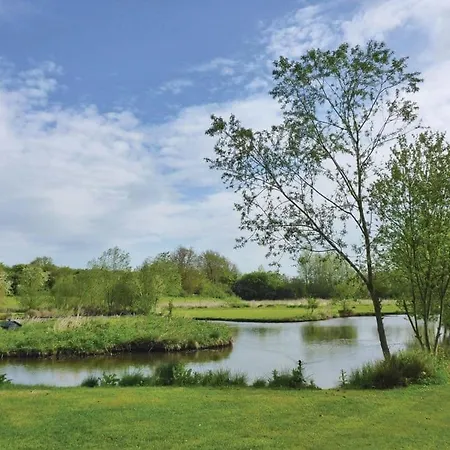 Πάρκο διακοπών Weir Country Park *