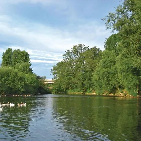 Holiday park Weir Country Park Holtby