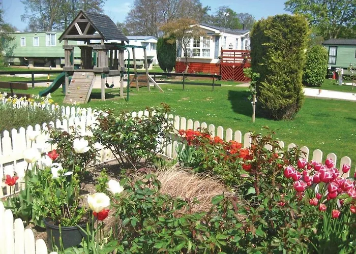 Holiday park Weir Country Park *